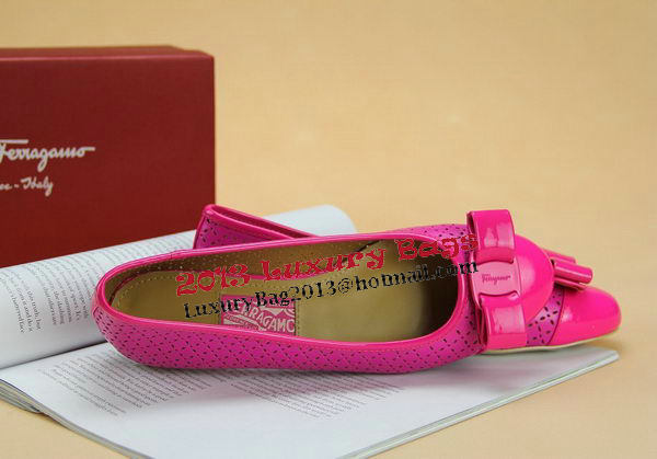 Ferragamo Cutout Leather Pump FL0533 Rose
