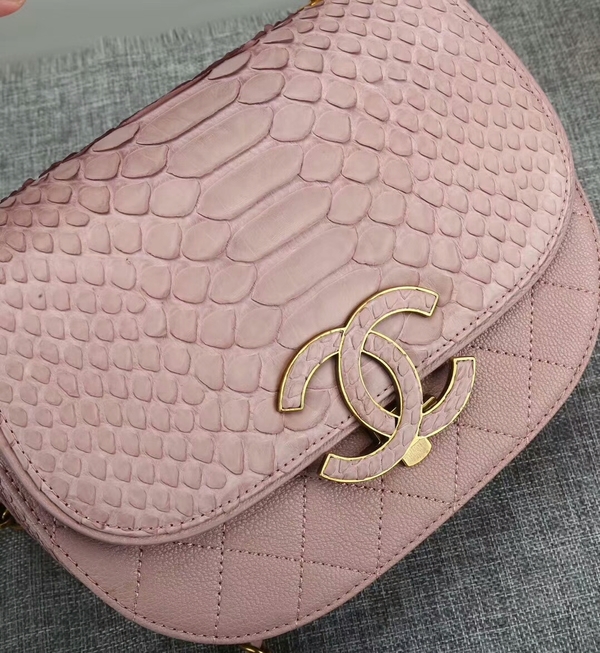 Chanel 2017 Original Python Leather Shoulder Bag 8125 Light Pink