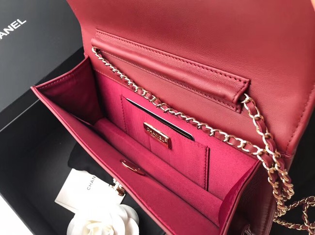 CHANEL Clutch Lambskin & Gold-Tone Metal A94575 red