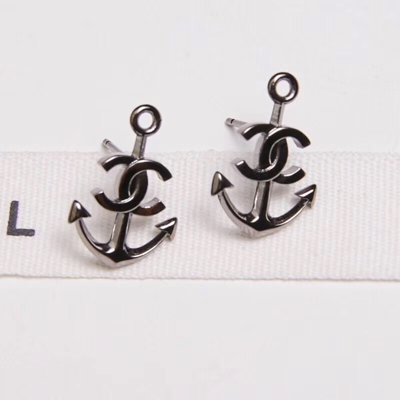 Chanel Earrings 18368