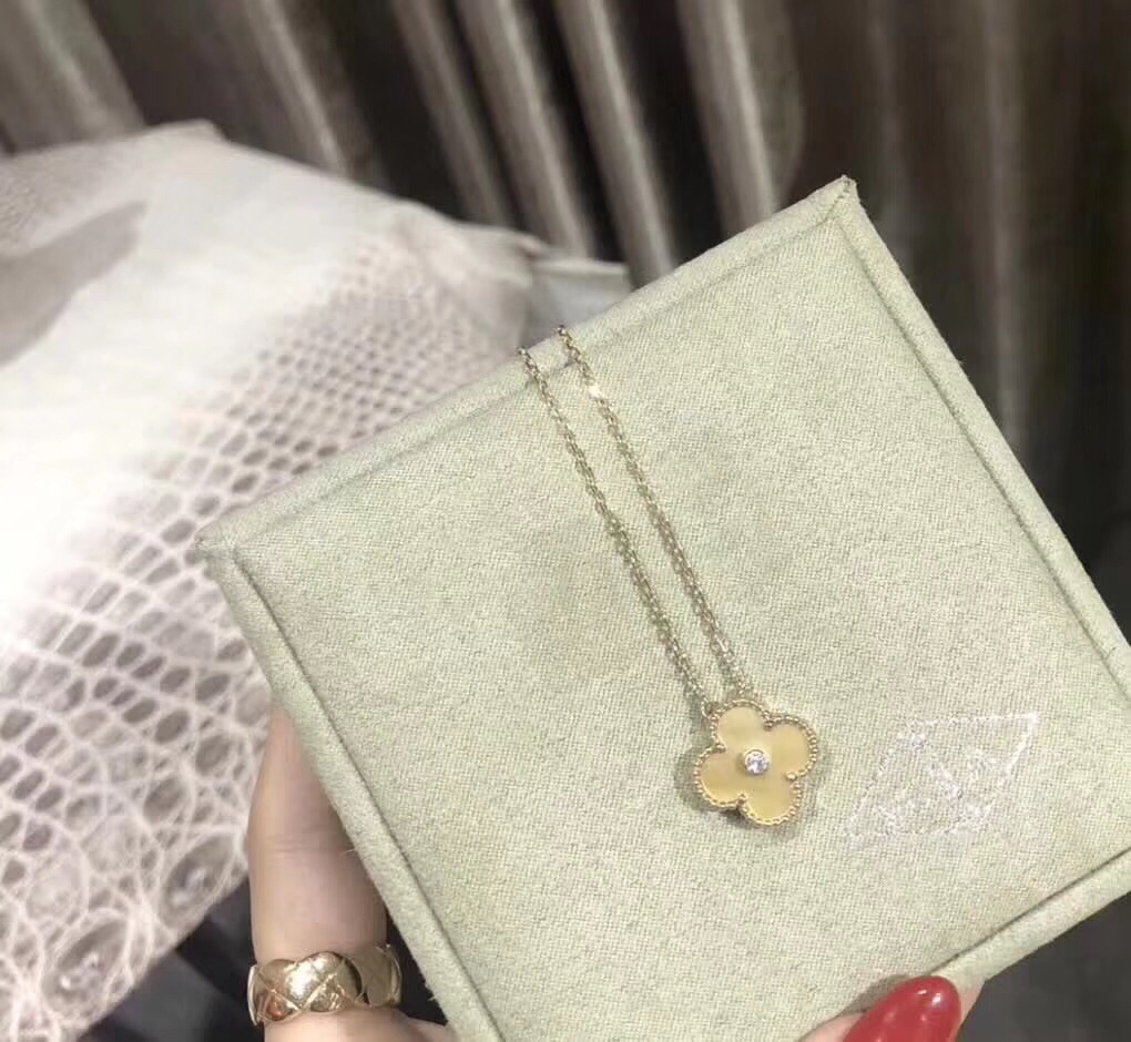 Van Cleef & Arpels Necklace V191976