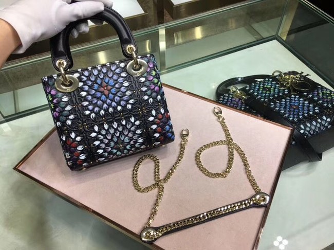 MINI LADY DIOR EMBROIDERED BAG M0598CRMH-5