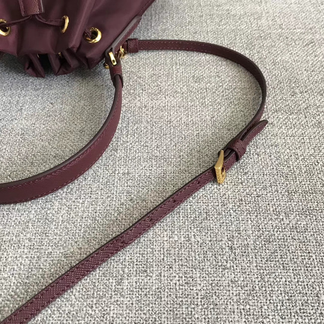 Prada Re-Edition nylon Tote bag 81166 Burgundy