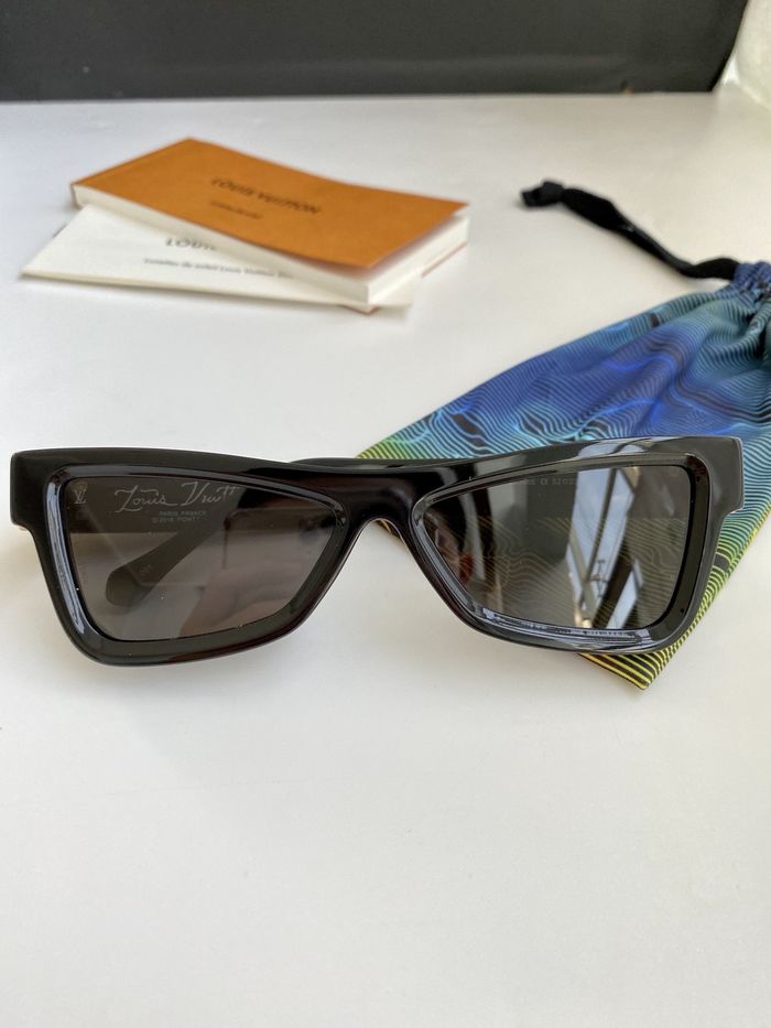 Louis Vuitton Sunglasses Top Quality LV6001_0269