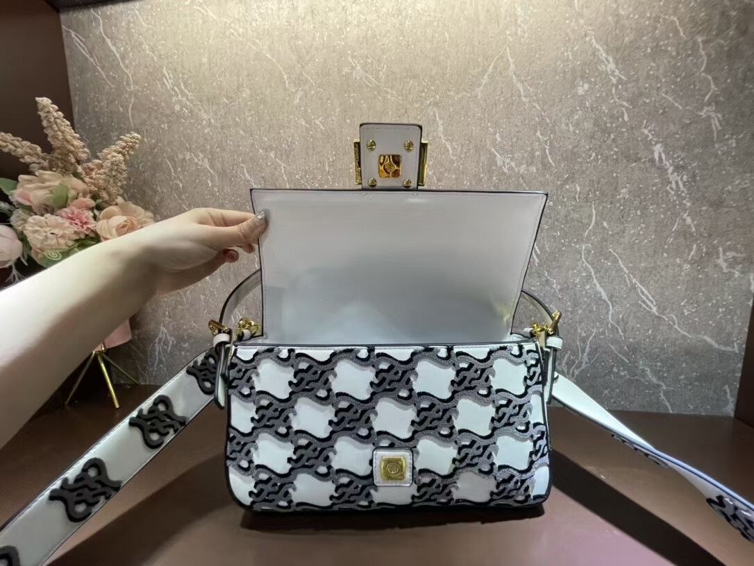 Fendi BAGUETTE Black and grey braided leather bag 8BR600A