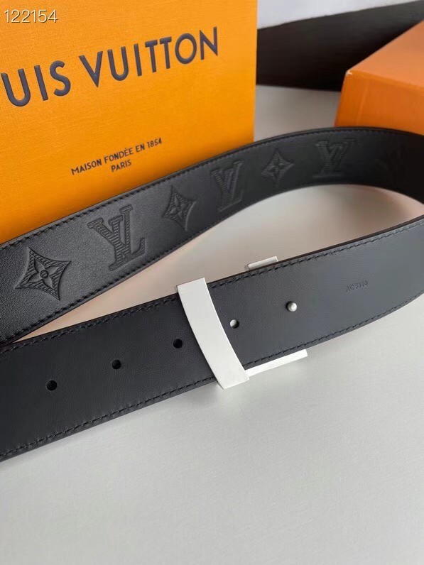 Louis Vuitton REVERSO 40MM REVERSIBLE BELT M0032