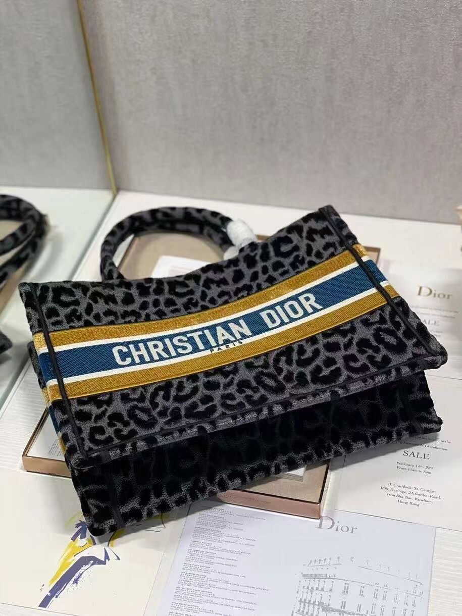 SMALL DIOR BOOK TOTE Embroidery C1287-4 Black&gray Leopard Print