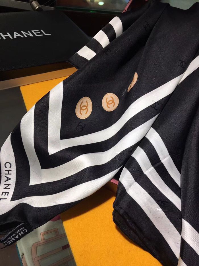 Chanel Scarf CHS00094