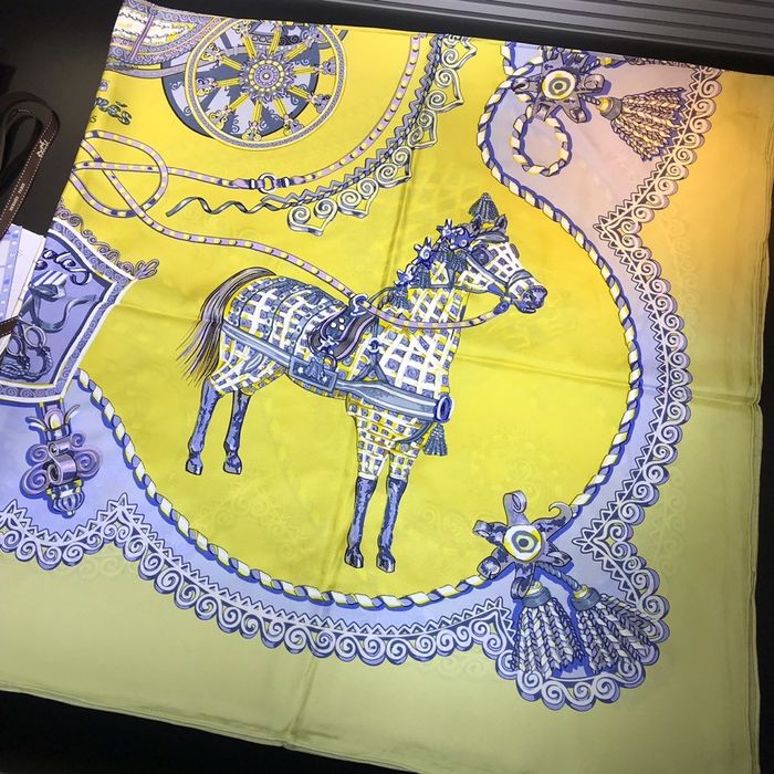 Hermes Scarf HEC00439
