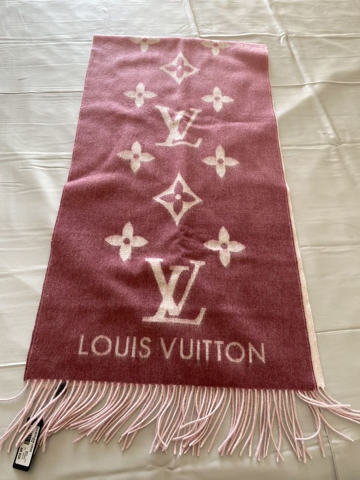 Louis Vuitton Scarf LVC00039