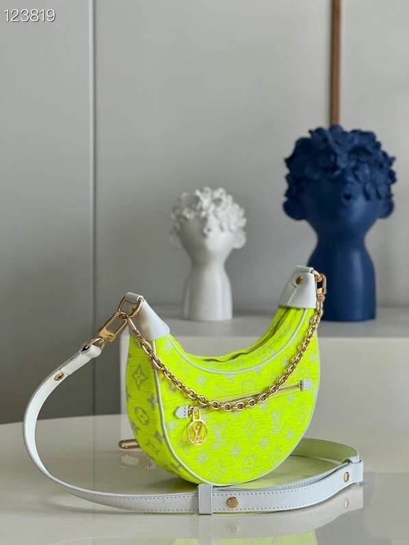 Louis vuitton LOOP M81484 Yellow