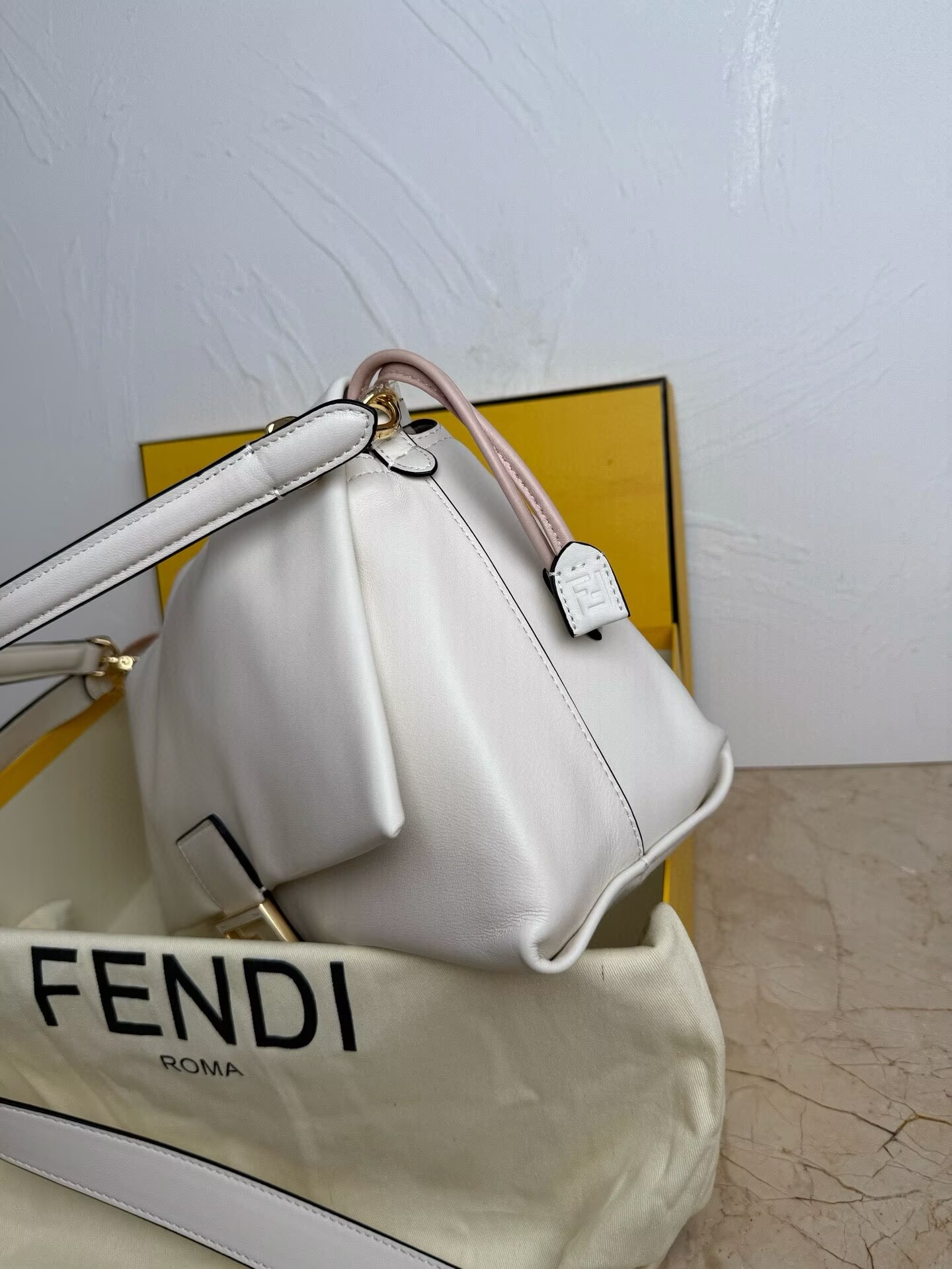 Fendi Mamma Baguette Original Leather Top Handle Bag 8832 White