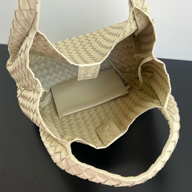 Bottega Veneta Large Campana Dark barolo 844250 Sea salt