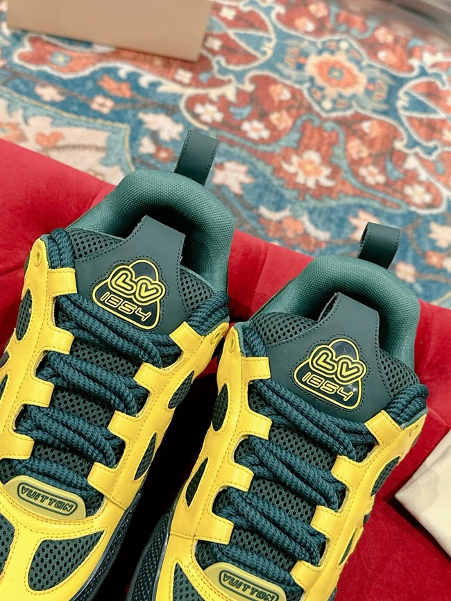 Louis Vuitton Trainer Sneaker 1ACP1R-14