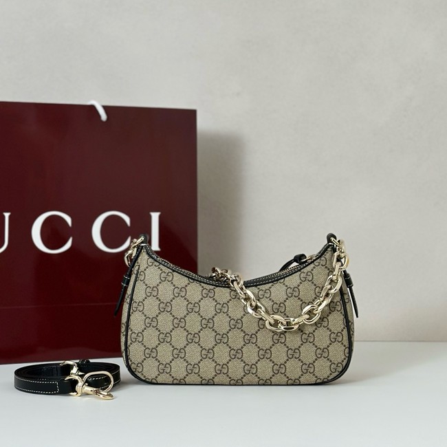 Gucci GG Emblem small shoulder bag 847447 black