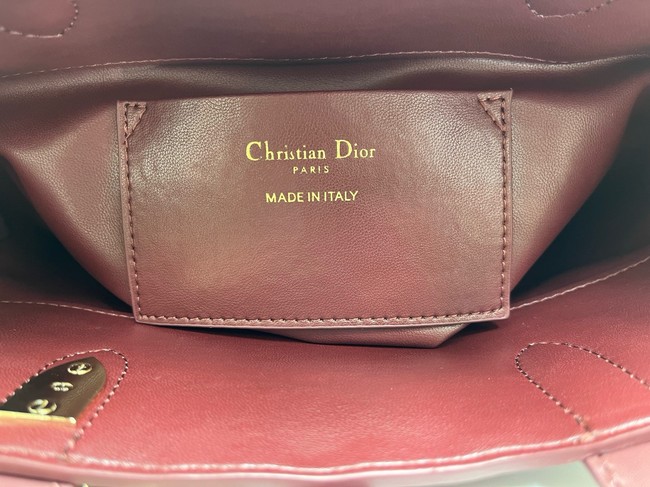 Small Dior Toujours Vertical Tote Bag Macrocannage Crinkled Calfskin M2835 burgundy