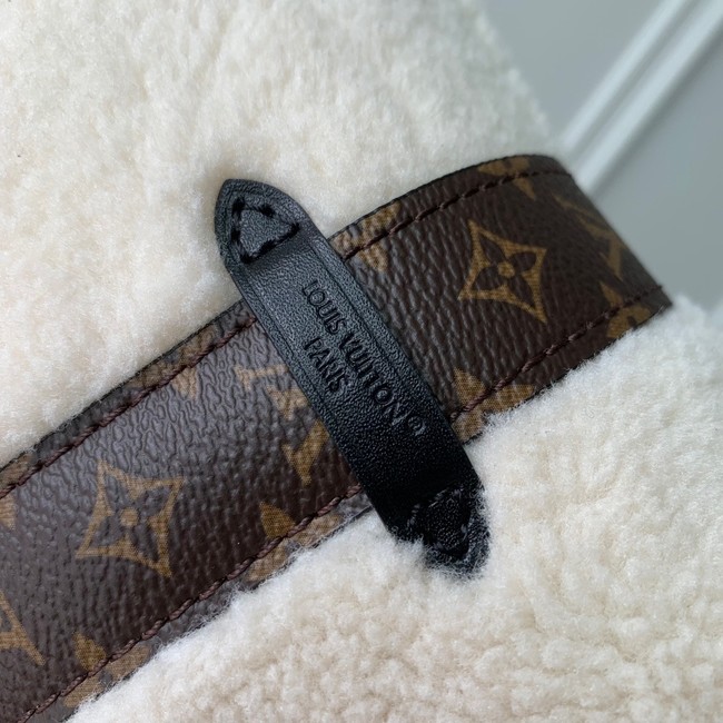 Louis Vuitton Pochette Mia M26245