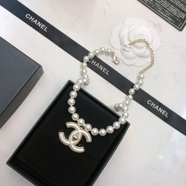 Chanel necklace CE81692