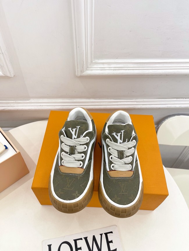 Louis Vuitton Trainer Sneaker 87213-3