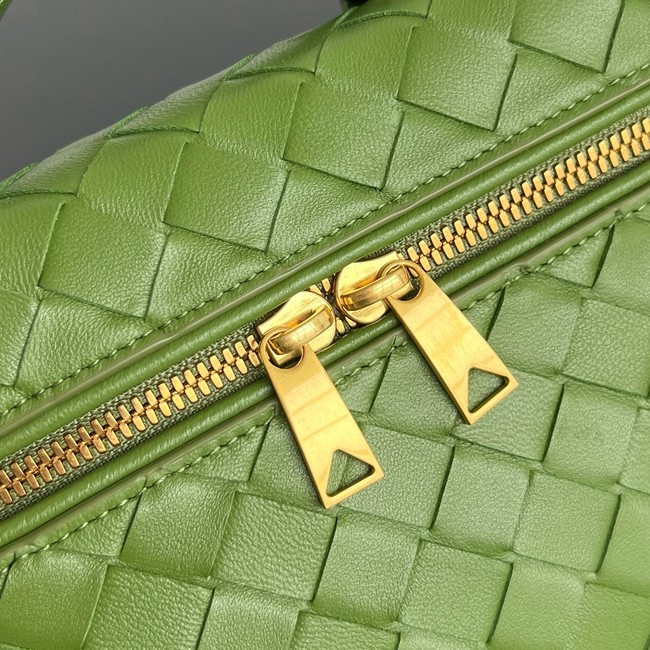 Bottega Veneta Vanity Case On Strap 789109 Green grass