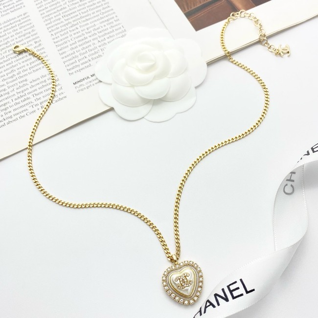 Chanel necklace CE81823