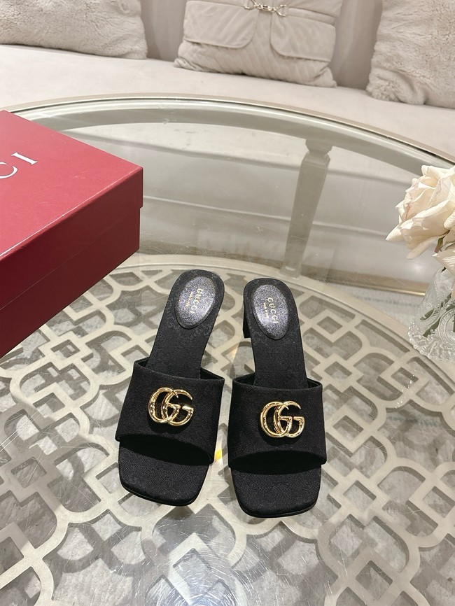 GUCCI Womens slide sandal with Horsebit 21075-5