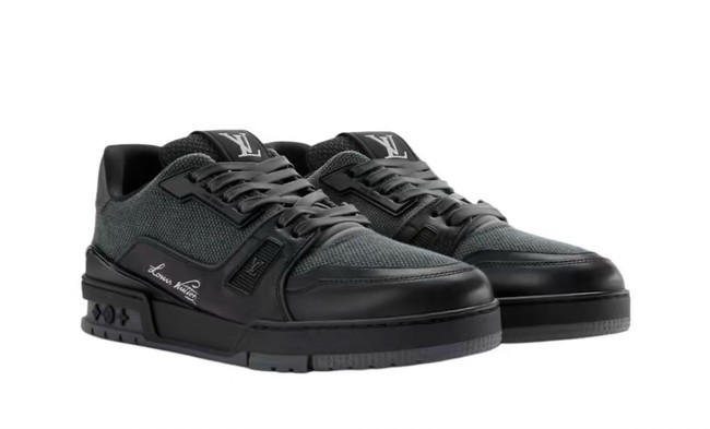 Louis Vuitton Time Out Sneaker 21082-1
