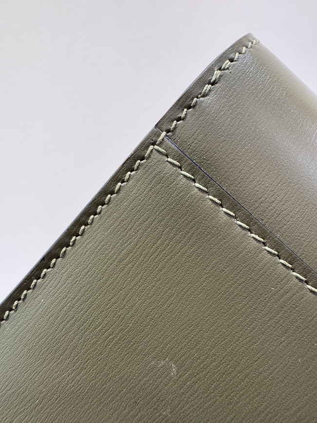 Hermes swift Leather Clutch 37568 dark green