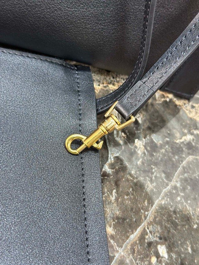 Celine MEDIUM CUBE BAG IN SUPPLE CALFSKIN 123422 black