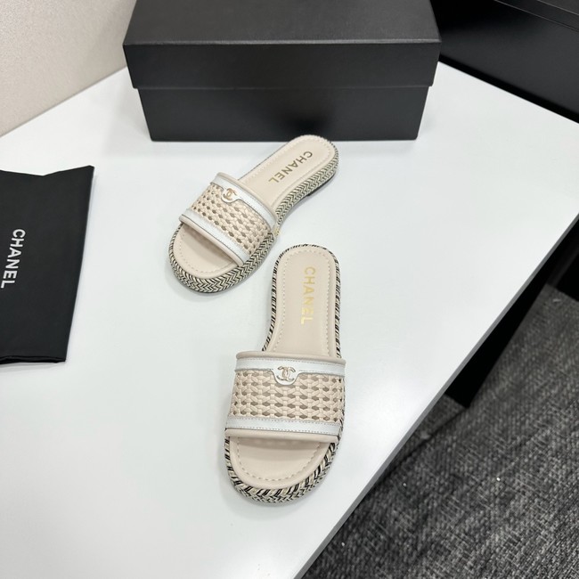 Chanel Slippers 55724-3