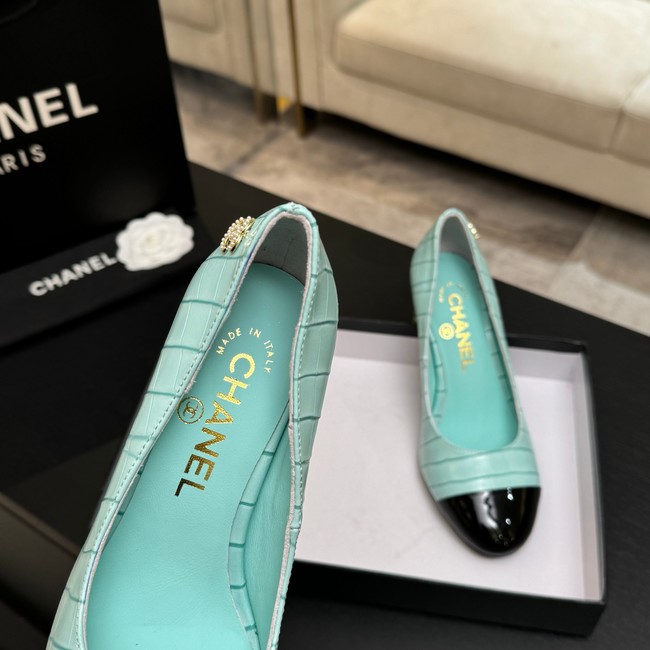 CHANEL Pumps 66946-3