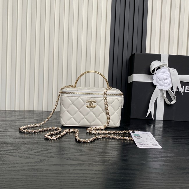 Chanel Long Vanity with chain AP4842 white