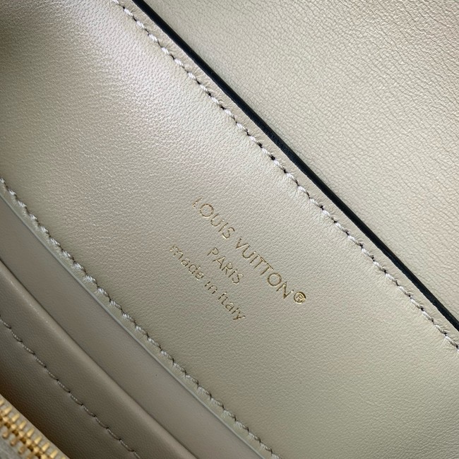 Louis Vuitton Capucines BB M14177 black