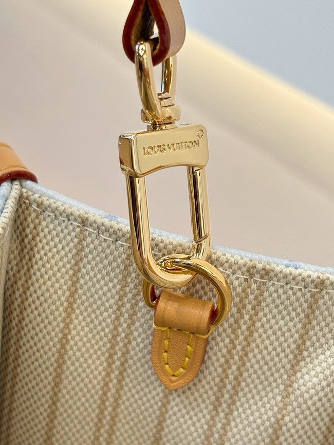 Louis Vuitton NEW OnTheGo PM M28289 blue