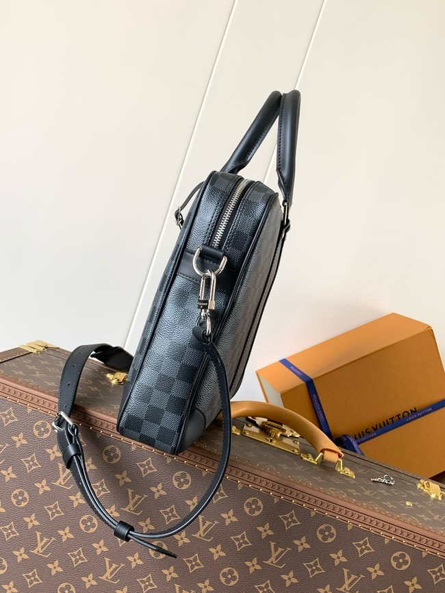 Louis Vuitton Porte-Documents Voyage PM M30926 black