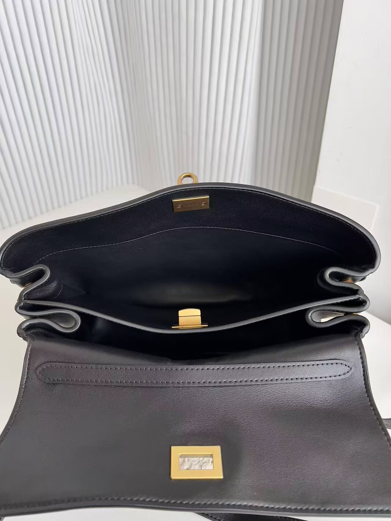 Balenciaga Rodeo Handbag Large smooth calfskin 795459 black gold-tone