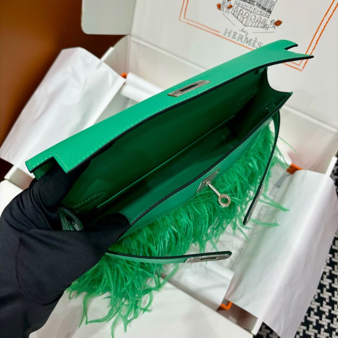 Hermes Kelly Elan Original Leather Ostich Feathers Bag 83210 Green