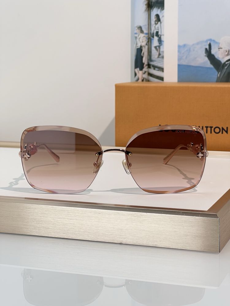 Louis Vuitton Sunglasses LVS00004-1