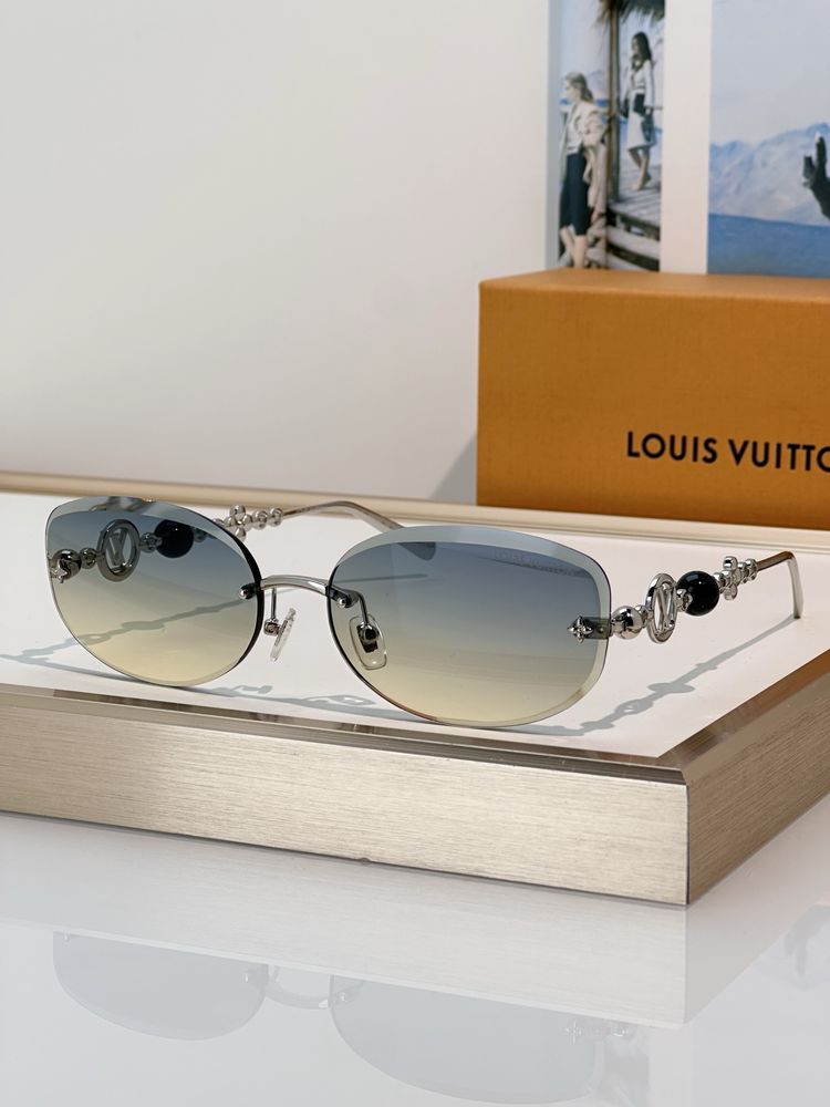 Louis Vuitton Sunglasses LVS00005-7