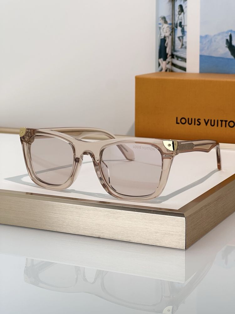 Louis Vuitton Sunglasses LVS00007-4