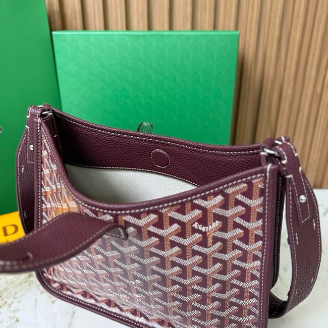 Goyard Musette crossbody bag CG08P Wine red