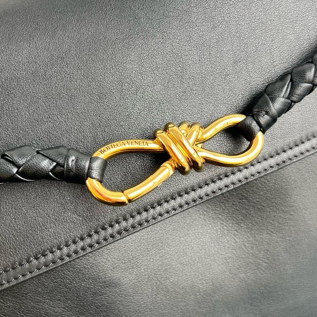 Bottega Veneta Small Andiamo P5678 black
