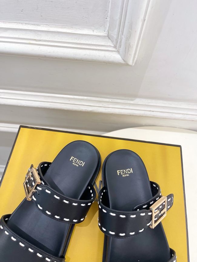 Fendi Womens slide sandal 65093-1