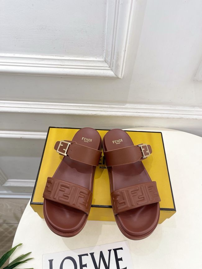 Fendi Womens slide sandal 65094-1
