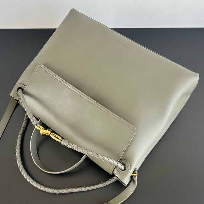Bottega Large Andiamo 12272 gray
