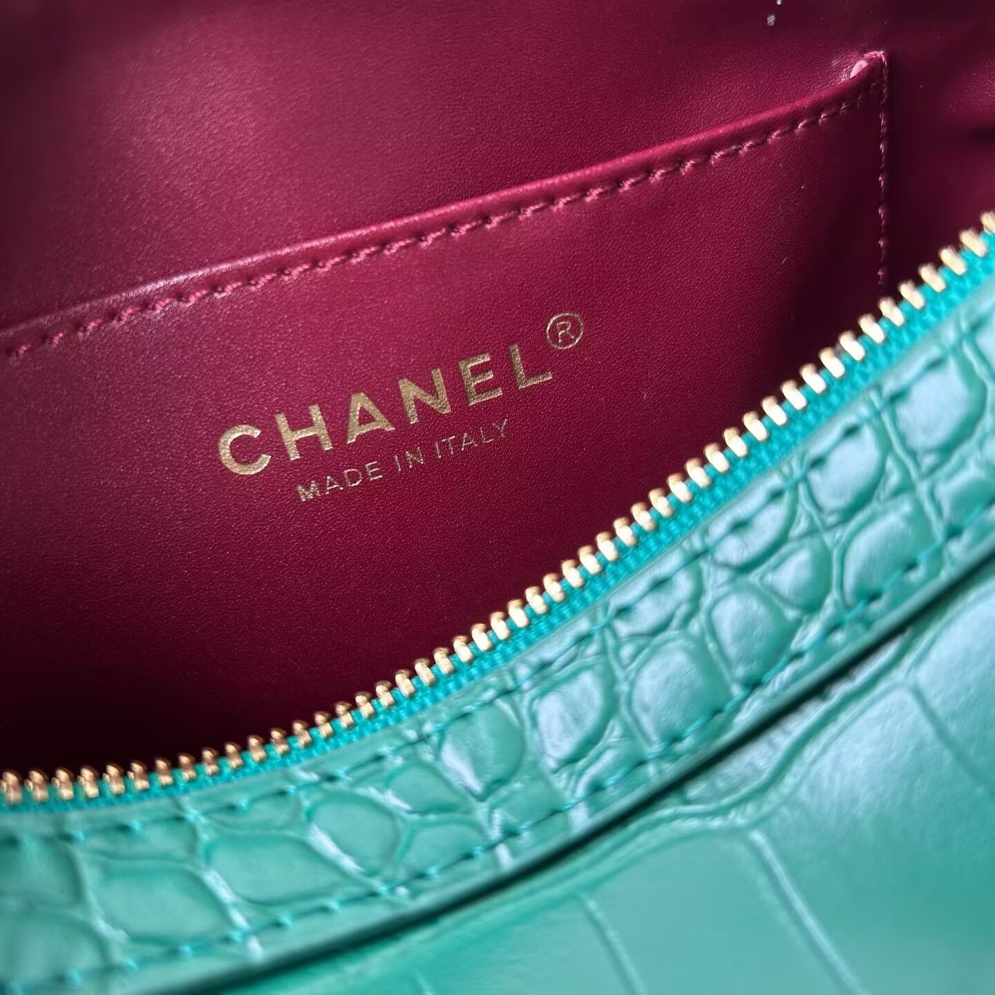 Chanel Crocodile Embossed Calfskin Bag 53012 Green