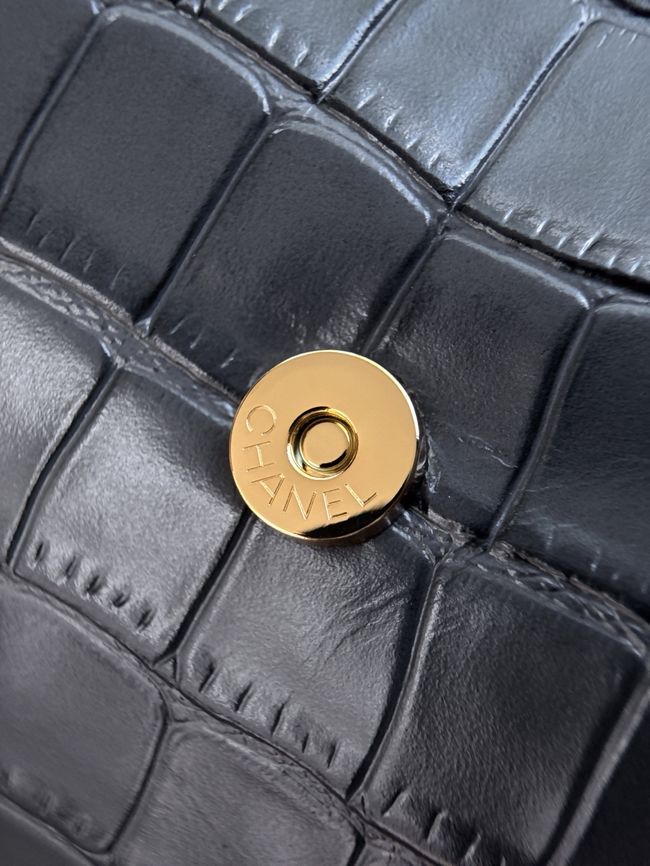 Chanel Clutch with chain Crocodile Embossed AP5294 dark gray