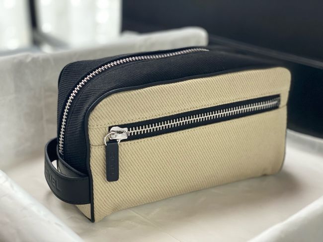 Chanel Zipped Pouch AS5226 Beige