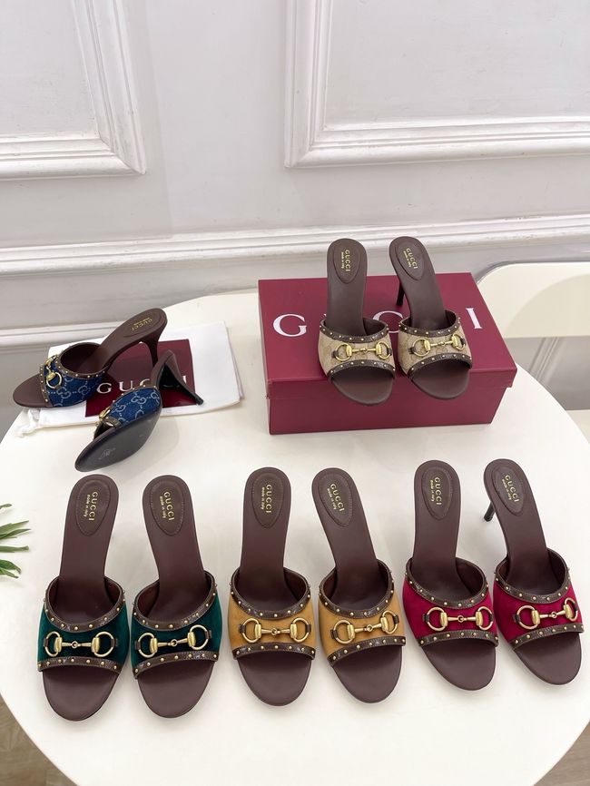 Gucci Womens slide sandal with Horsebit 853671-1