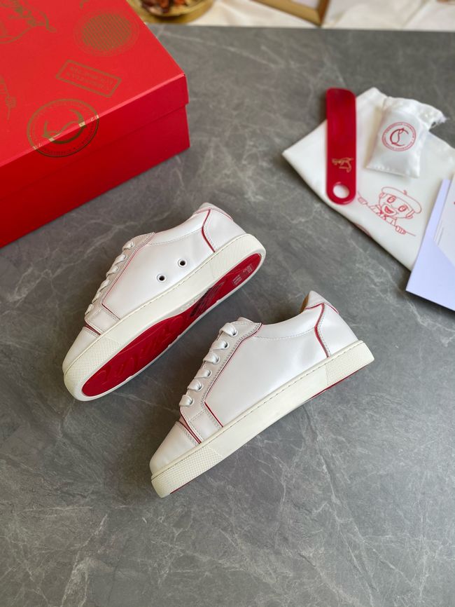 Christian Louboutin flat shoes 64129-17